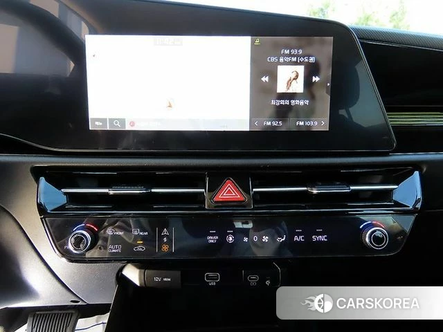 Kia Di Ol Nu Niro 2023 Белый из Кореи, фото 6
