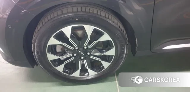 Kia Carnival 4th generation 2022 Серый из Кореи, фото 6