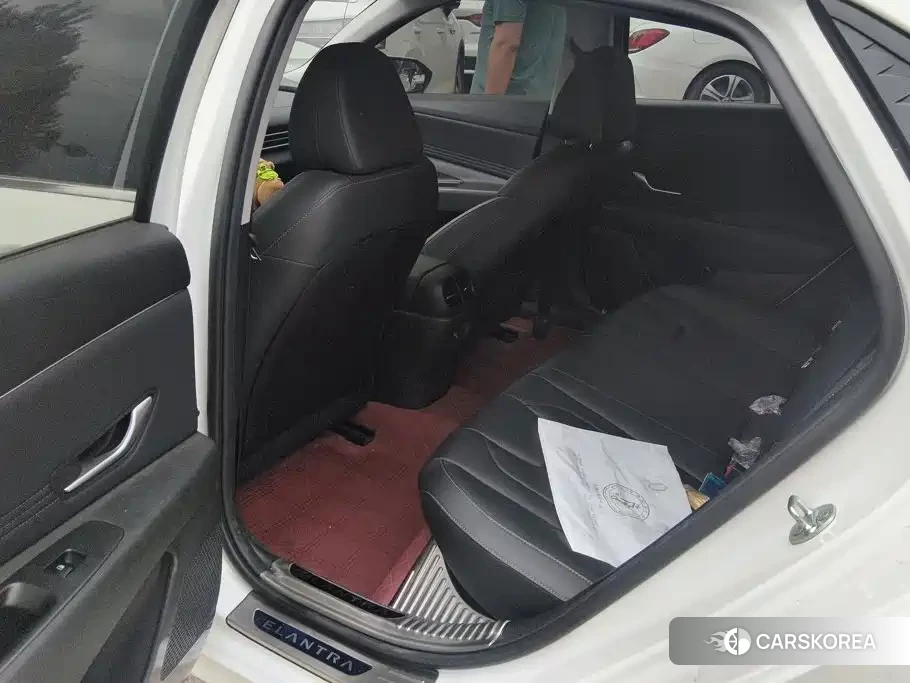 Hyundai Elantra 2025 Белый из Китая, фото 6