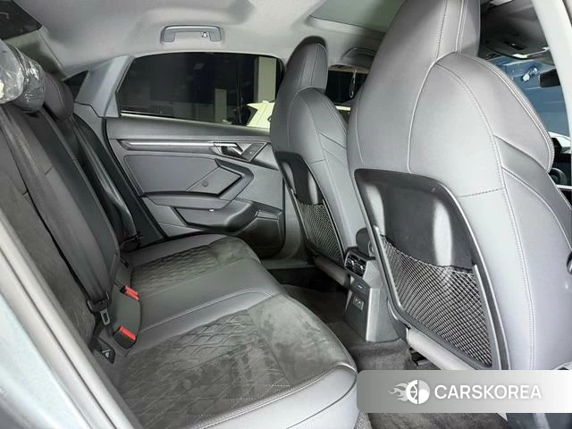 Audi A3 2023 Темно-серый из Китая, фото 6