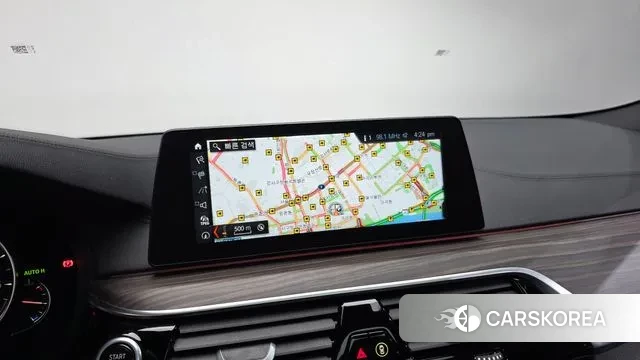 BMW 5 Series (G30) 2018 Серый из Кореи, фото 6