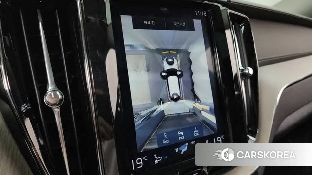 Volvo XC60 second Generation 2018 Серый из Кореи, фото 5