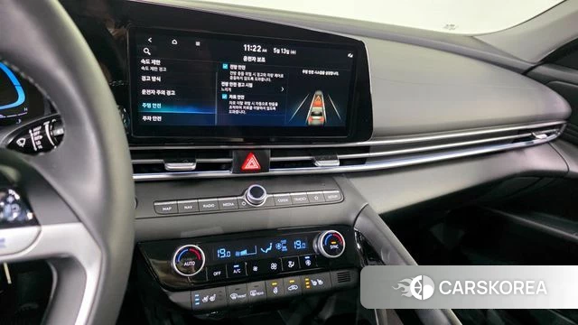 Hyundai The New Avante (CN7) 2025 Серебристо-серый из Кореи, фото 6