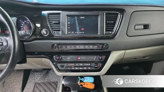 Kia The New Carnival 2020 Черный из Кореи, фото 6