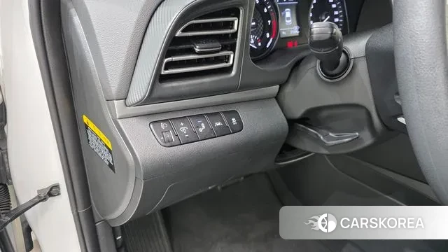 Hyundai The New Avante AD 2018 Белый из Кореи, фото 6