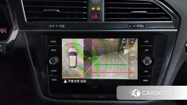 Volkswagen Tiguan Allspace 2020 Белый из Кореи, фото 6