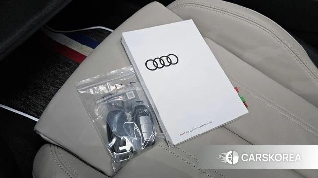 Audi A3 (8Y) 2024 Синий из Кореи, фото 6