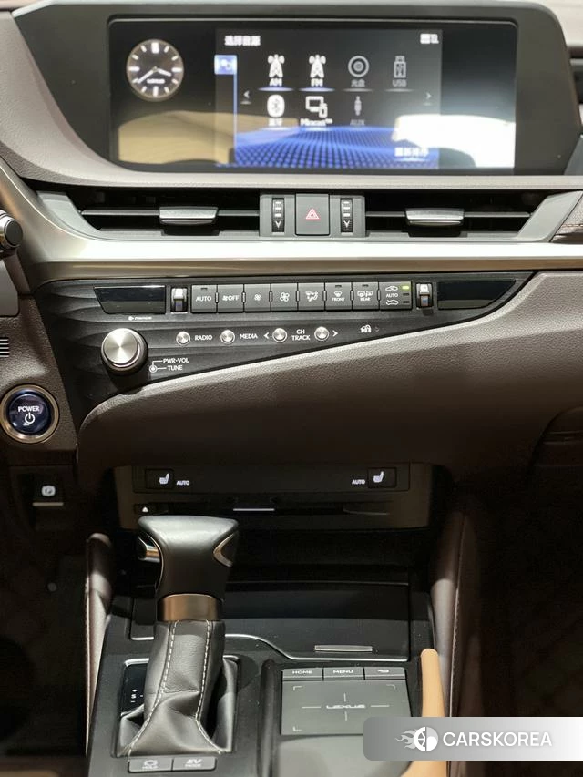 Lexus ES 2021 Белый из Китая, фото 6