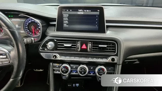 Genesis G70 2019 Светло-серебряный цвет из Кореи, фото 6