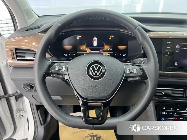 Volkswagen Tuyue 2022 Белый из Китая, фото 6