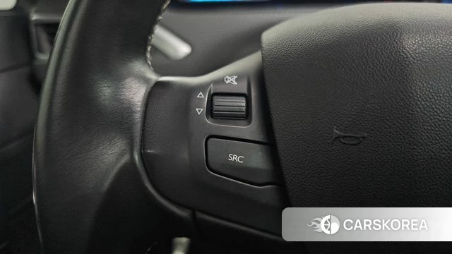 Peugeot 2008 2019 Серый из Кореи, фото 6