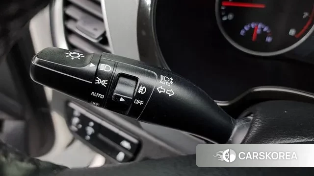 Kia Seltos 2022 Белый из Кореи, фото 6