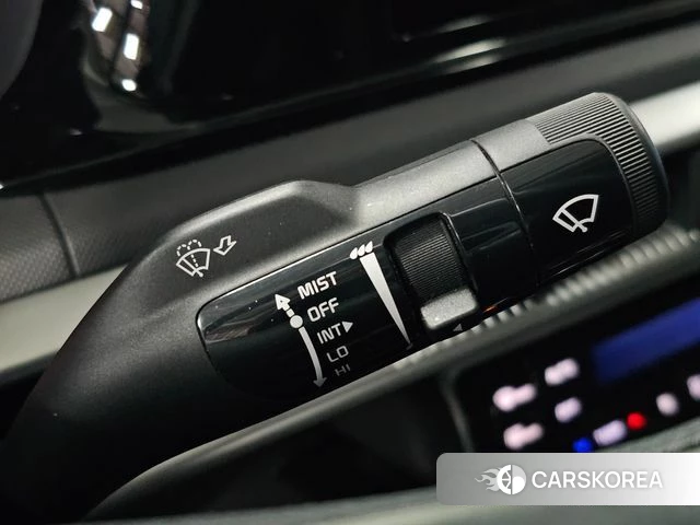 Kia K5 3rd generation 2023 Белый из Кореи, фото 6