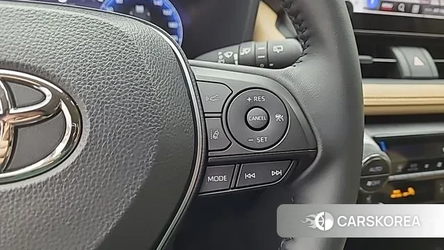 Toyota RAV4 5th Generation 2025 Белый из Кореи, фото 6