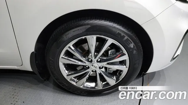 Kia The New Carnival 2020 Белый из Кореи, фото 6