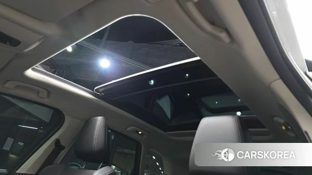 BMW 2 Series Active Tourer (U06) 2023 Белый из Кореи, фото 6