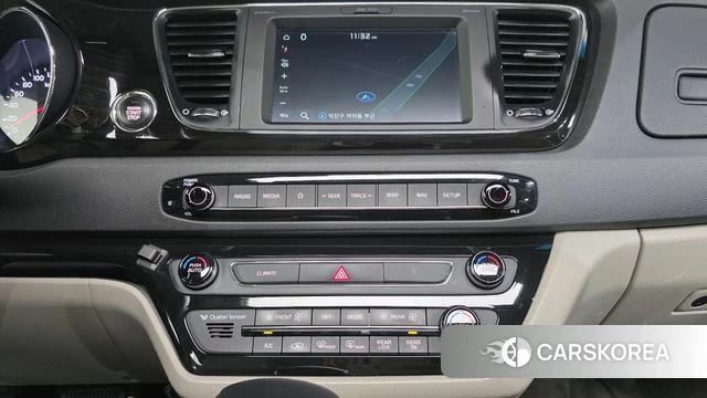 Kia The New Carnival 2018 Белый из Кореи, фото 6