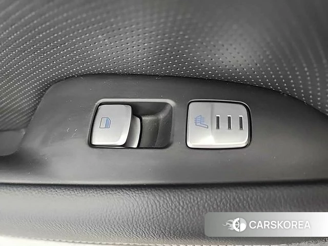 Genesis G70 2018 Черный из Кореи, фото 6