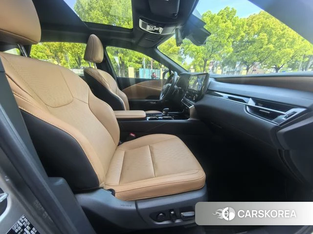 Lexus RX PHEV 2023 Серебристо-серый из Китая, фото 6