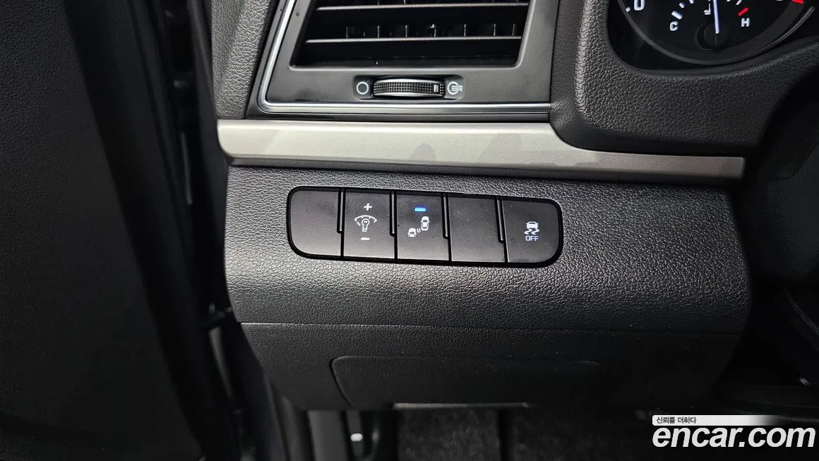 Hyundai Avante AD id 2020661 из Кореи 6