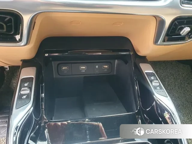 Kia Sorento 4th Generation 2023 Черный из Кореи, фото 6