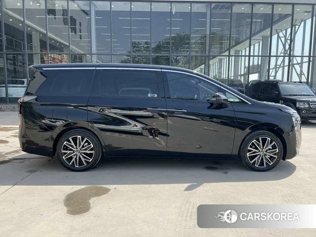GAC Trumpchi Trumpchi E8 2026 Черный из Китая, фото 6