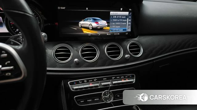 Mercedes-Benz E-Class W213 2019 Белый из Кореи, фото 6