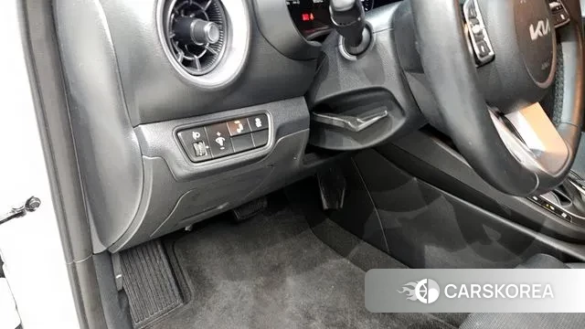 Kia The New K3 2nd generation 2022 Белый из Кореи, фото 6