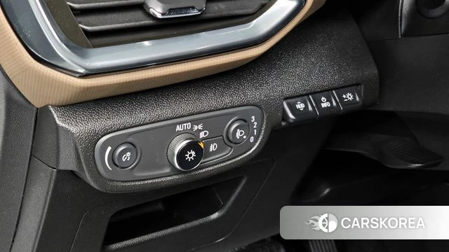 Chevrolet (GM Daewoo) Trailblazer 2021 Белый из Кореи, фото 6