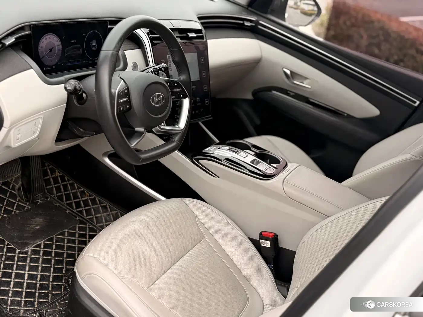 Hyundai Tucson 2022 Белый из Китая, фото 6