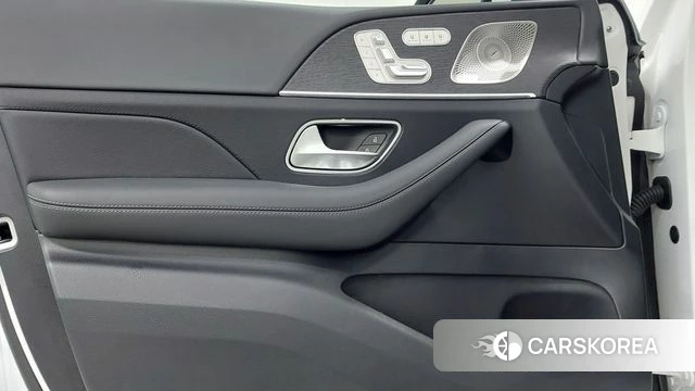 Mercedes-Benz GLE-Class W167 2025 Белый из Кореи, фото 6