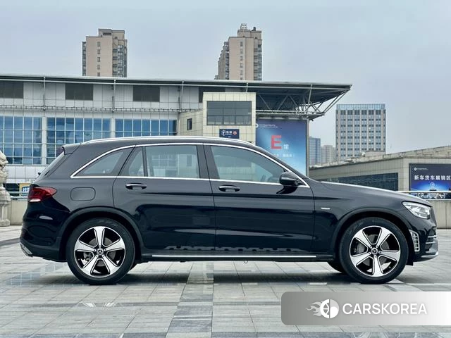 Mercedes-Benz GLC 2022 Черный из Китая, фото 6