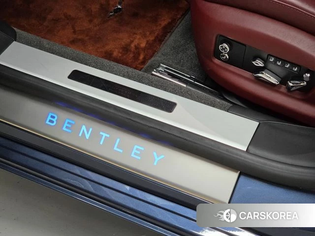 Bentley Flying Spur 3rd Generation 2021 Синий из Кореи, фото 6