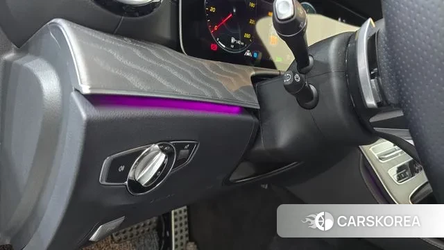 Mercedes-Benz E-Class W213 2023 Белый из Кореи, фото 6