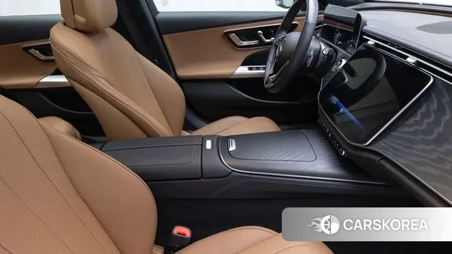 Mercedes-Benz E-Class W214 2025 Синий из Кореи, фото 6