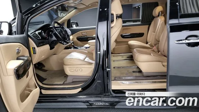 Kia The New Carnival 2018 Черный из Кореи, фото 6