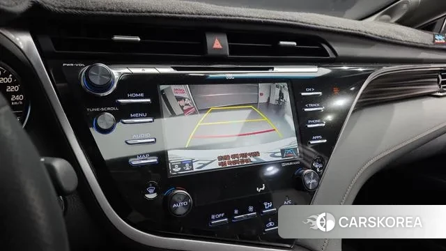 Toyota Camry (XV70) 2019 Белый из Кореи, фото 6