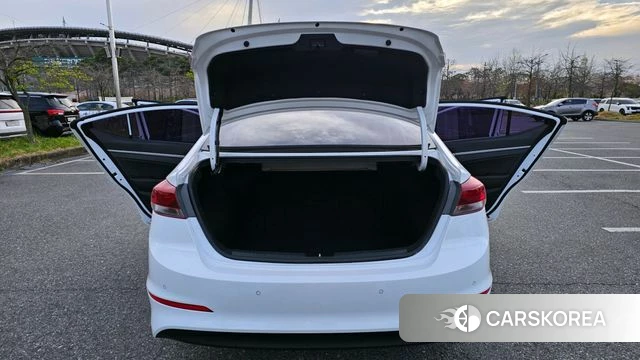 Hyundai Avante AD 2018 Белый из Кореи, фото 6