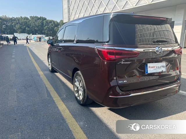 Buick GL8 2020 Фиолетовый из Китая, фото 6