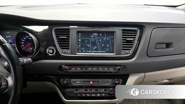 Kia The New Carnival 2019 Белый из Кореи, фото 6