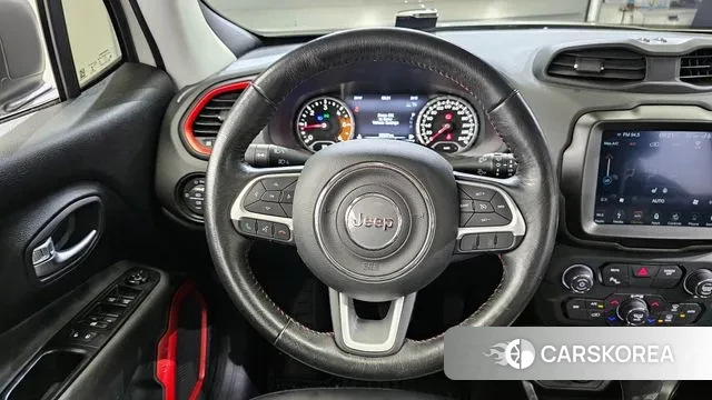 Jeep Renegade 2018 Белый из Кореи, фото 6