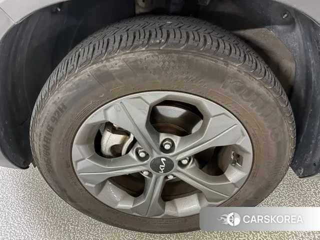 Kia The New Seltos 2022 Жемчужный цвет из Кореи, фото 6