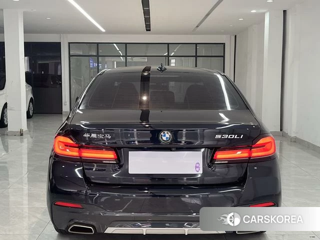 BMW 5 series 2024 Черный из Китая, фото 6