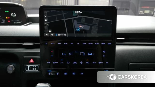 Hyundai Staria 2022 Серебряный из Кореи, фото 6