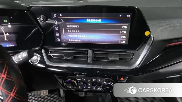 Chevrolet (GM Daewoo) Trax Crossover 2023 Красный из Кореи, фото 6