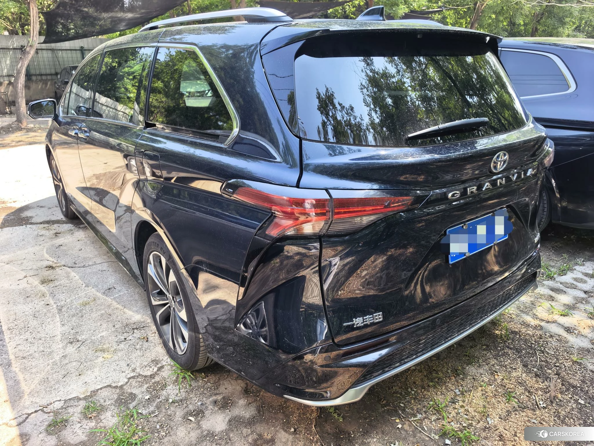 Toyota Grevia 2022 Синий из Китая, фото 6