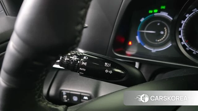 Hyundai Avante Hybrid (CN7) 2022 Белый из Кореи, фото 6