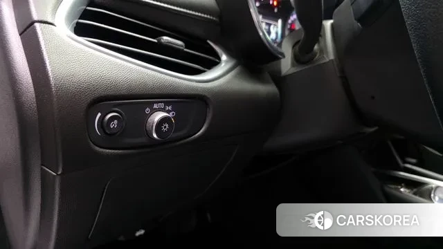 Chevrolet (GM Daewoo) All New Malibu 2018 Белый из Кореи, фото 6