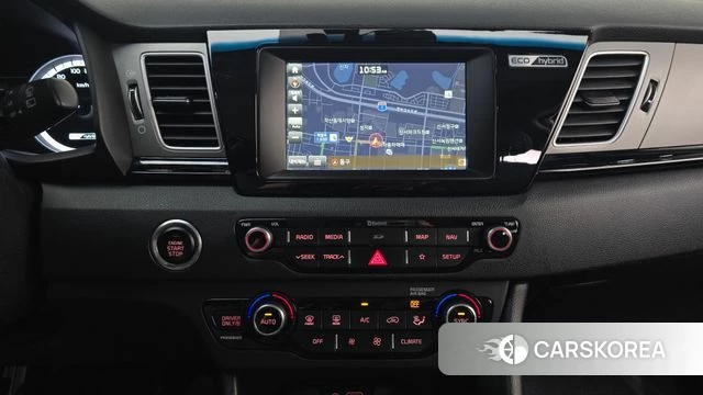 Kia Niro 2018 Белый из Кореи, фото 6