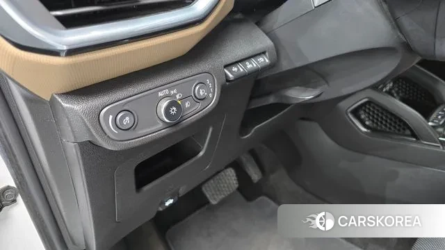 Chevrolet (GM Daewoo) Trailblazer 2021 Белый из Кореи, фото 6